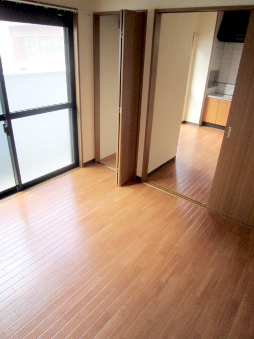 居室 エムズコ－トシャルマン