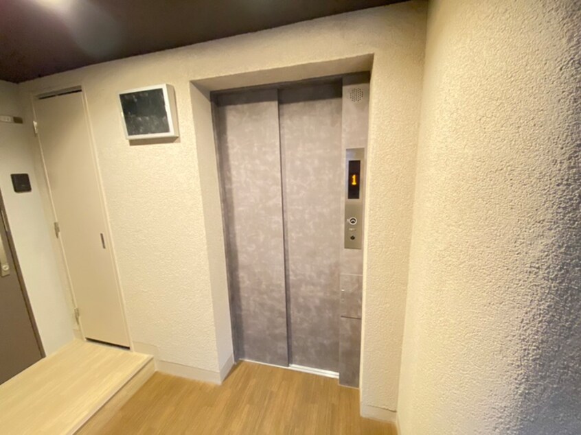 エントランス部分 DCガーデン京都西(503)