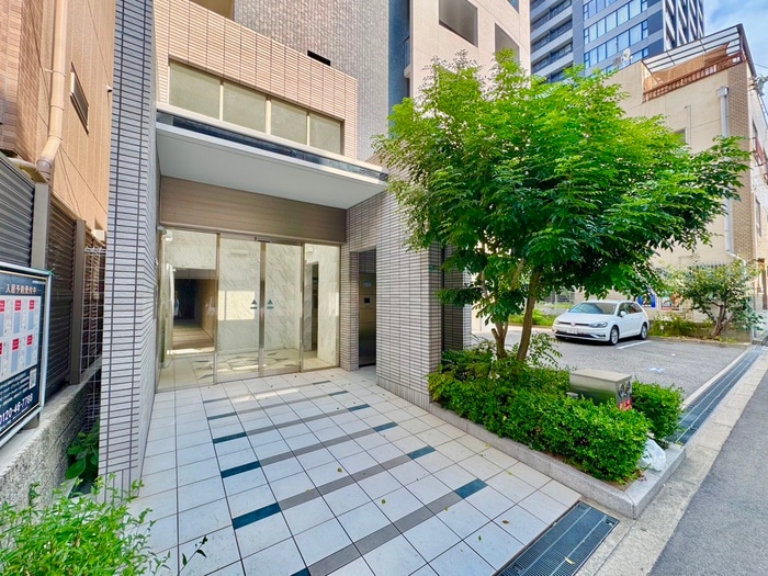 エントランス部分 グランドゥ－ル敷津