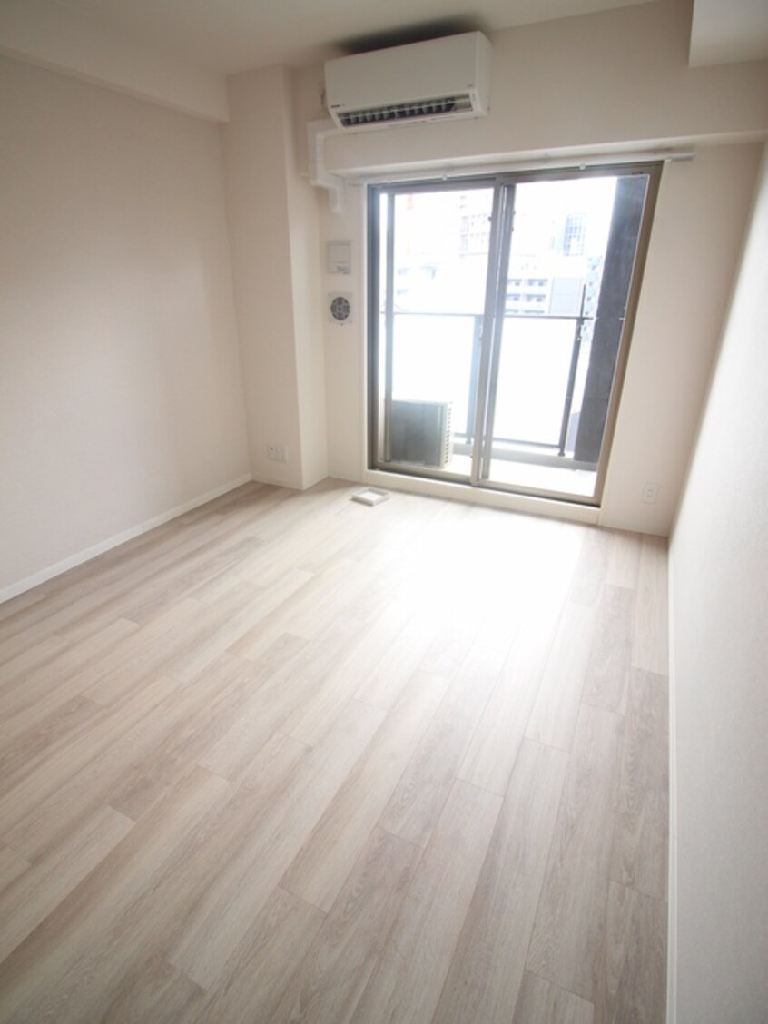 居室 La Douceur梅田East