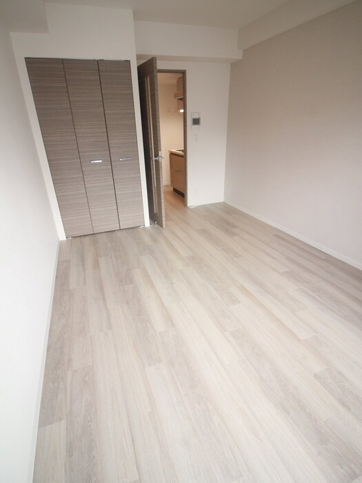 居室 La Douceur梅田East