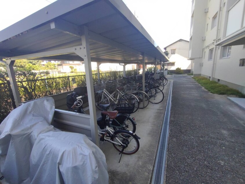 駐輪場 ハイツ桜ケ丘