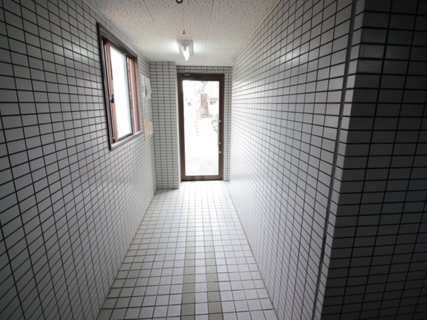 その他 アビタシオン三箇