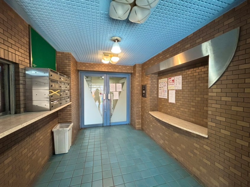 エントランス部分 エクセルドメイン南田辺