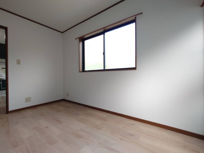 居室 木幡金草原アパート