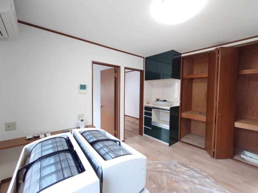 居室 木幡金草原アパート