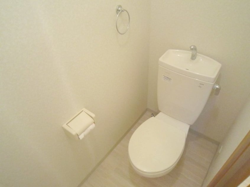 トイレ ｱﾝﾌﾟﾙ-ﾙﾌｪ-ﾙﾌﾘ-ｼﾞｱ