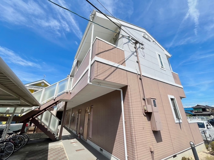 外観写真 ワイズアクアーリオ