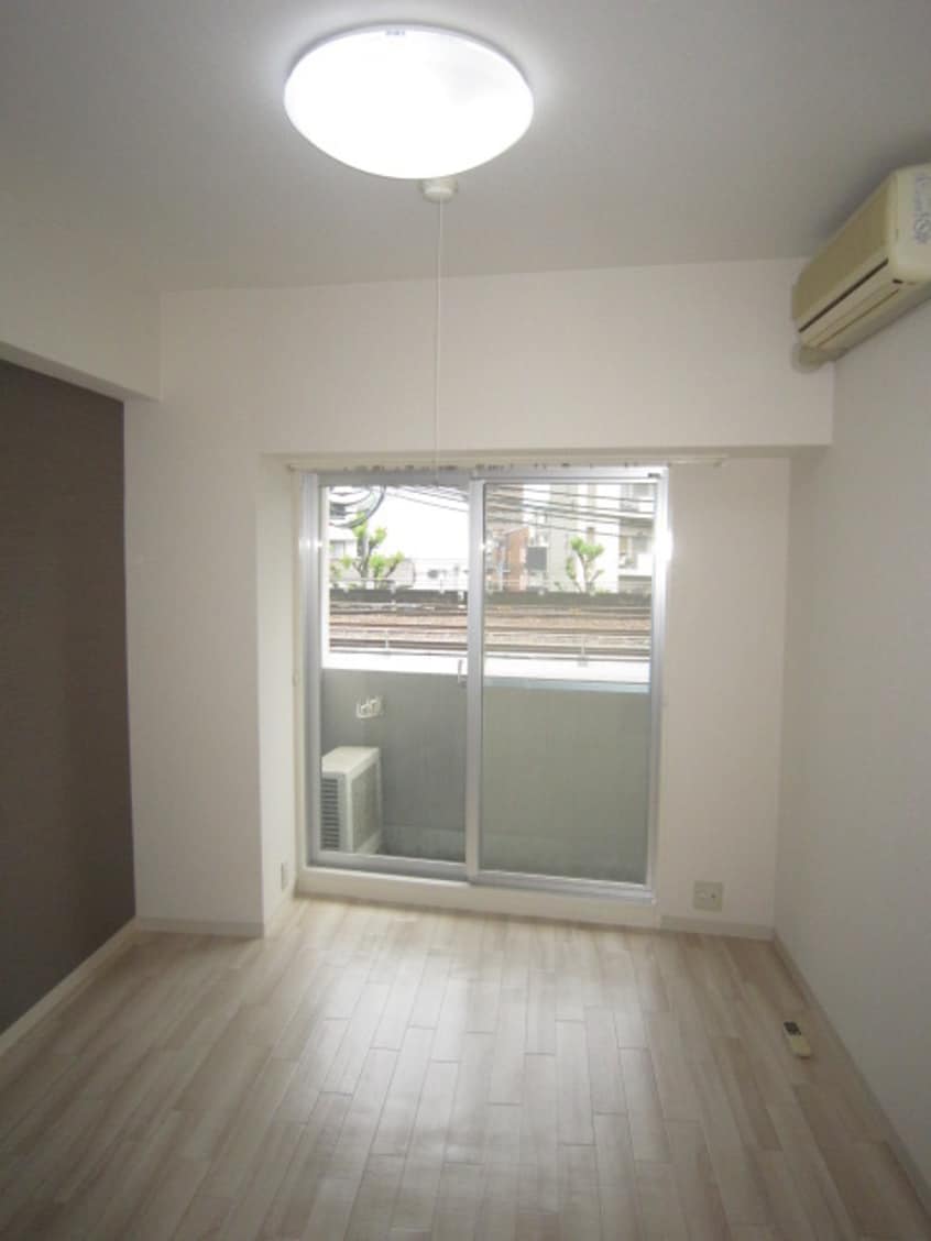 居室 グランディ梅田北