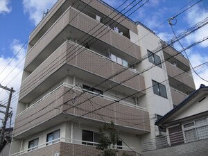 マンション雅