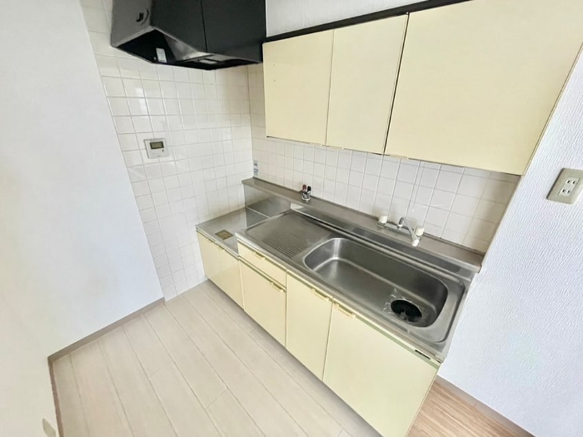 キッチン ゼフィ－ル西明石