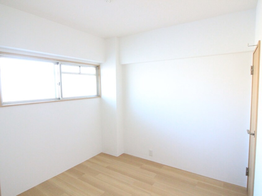 居室 ゼフィ－ル西明石