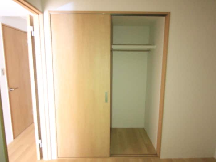 収納 ゼフィ－ル西明石