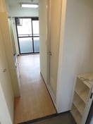 玄関 ソシオリバ－ハイツ