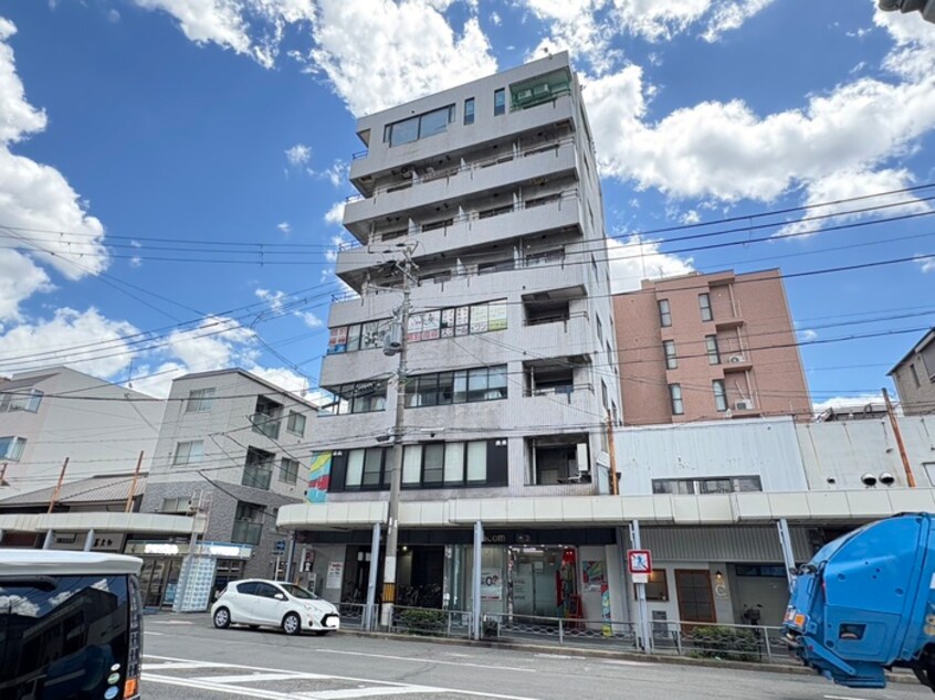 外観写真 ボイスビル