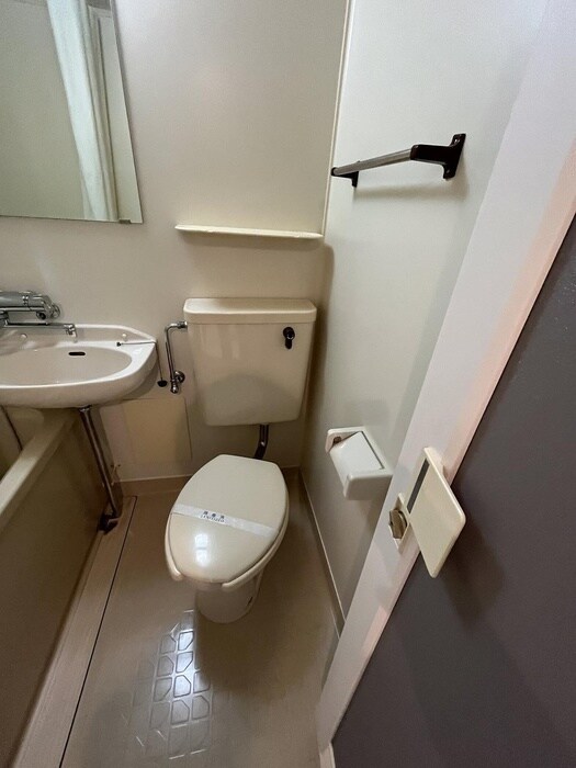 トイレ メイト緑地公園