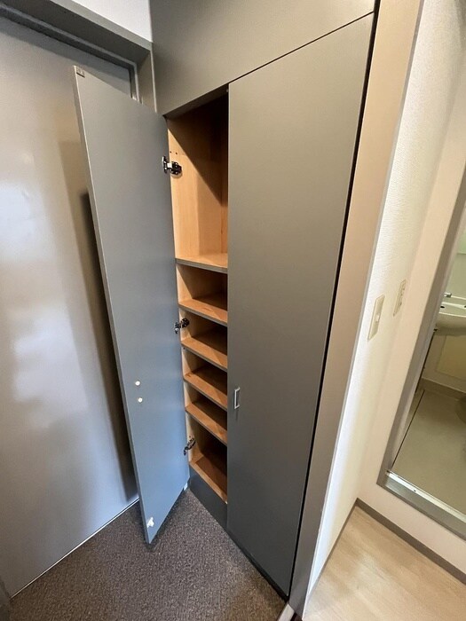 靴箱 メイト緑地公園