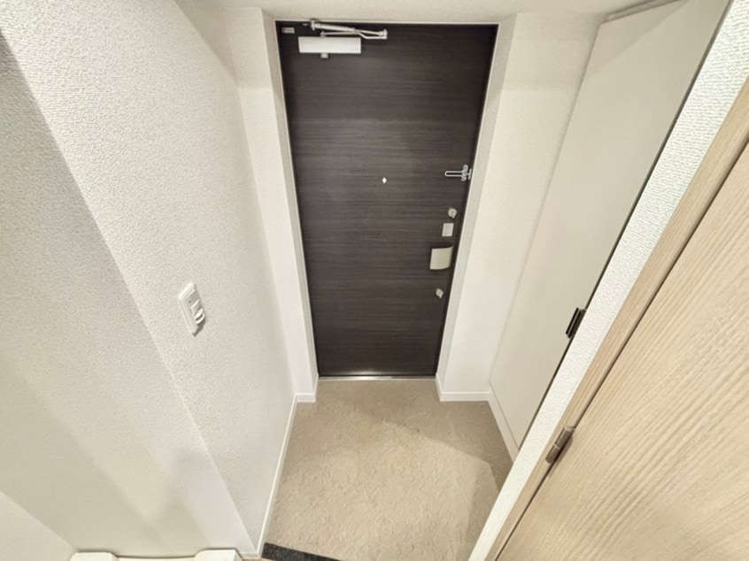 玄関 ﾌﾟﾚｻﾝｽTHEKYOTO粋都(305)