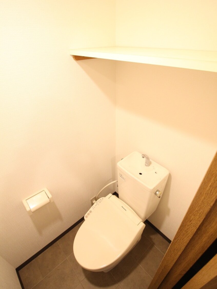 トイレ 日大ロイヤル西中島