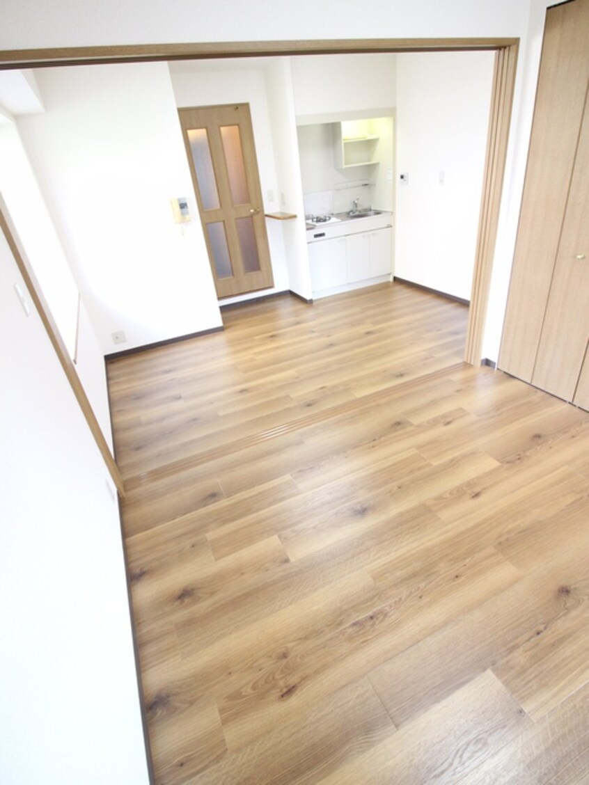 内観写真 日大ロイヤル西中島