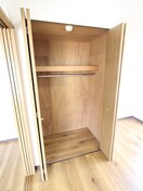 収納 日大ロイヤル西中島