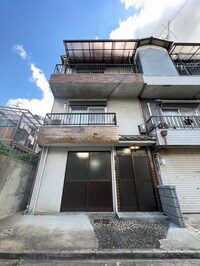 吉松２丁目戸建て