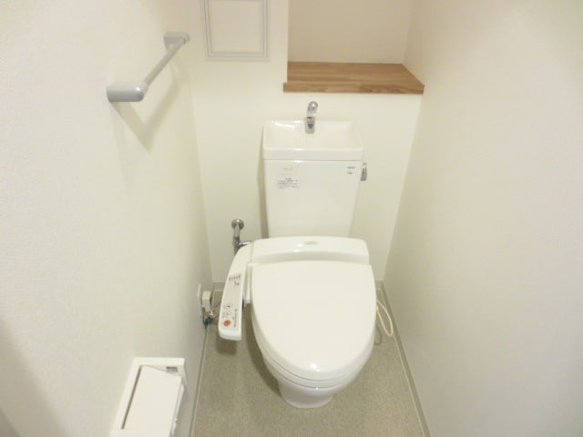 トイレ ドルチェヴィ－タ西宮