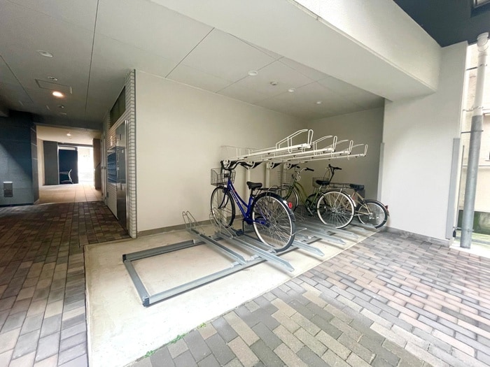 駐輪場 アドバンス三宮ステージア(904)
