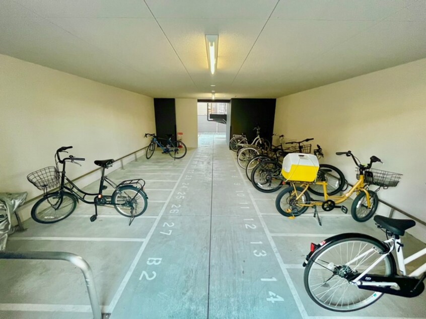 駐輪場 GARDENIA城北公園