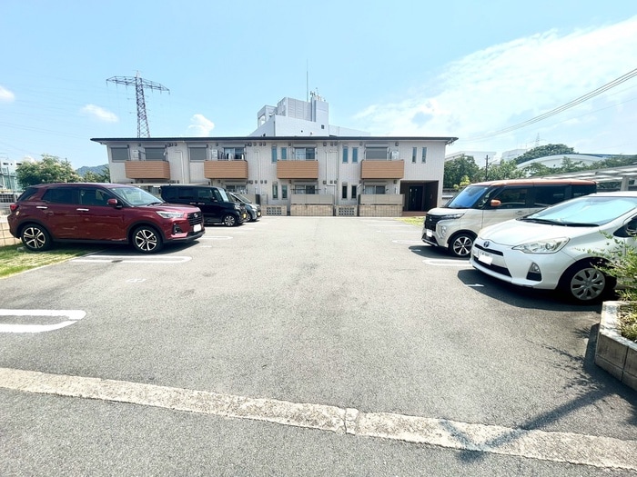 駐車場 ユニグレイス