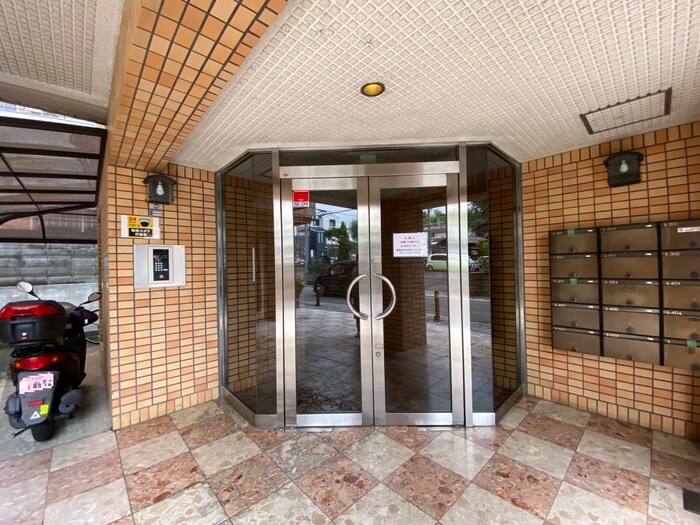 エントランス部分 ＥＸＥ Ｃｏｕｒｔ枚方 Ｂ棟