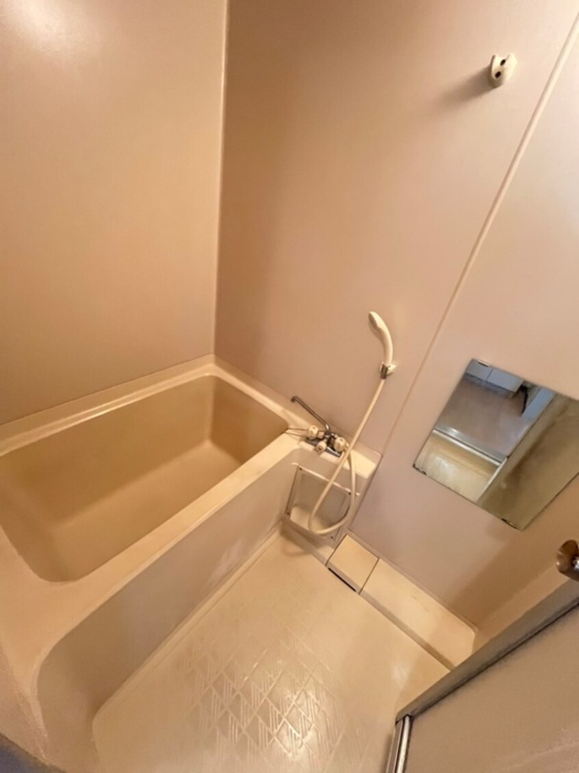 バス／シャワールーム等 シャトルハイツ