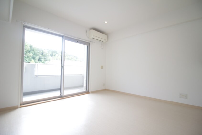 居室 ロ－デンブルグ運動公園