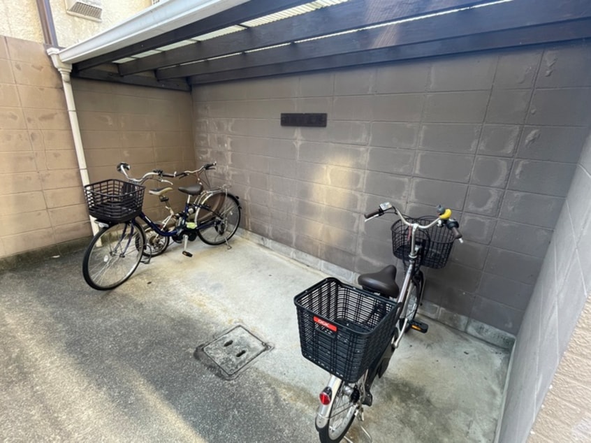 駐輪場 サンライズ