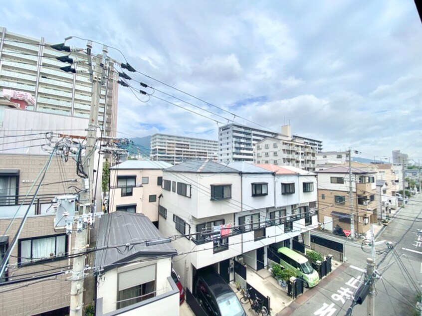 室内からの展望 第二坂田ビル