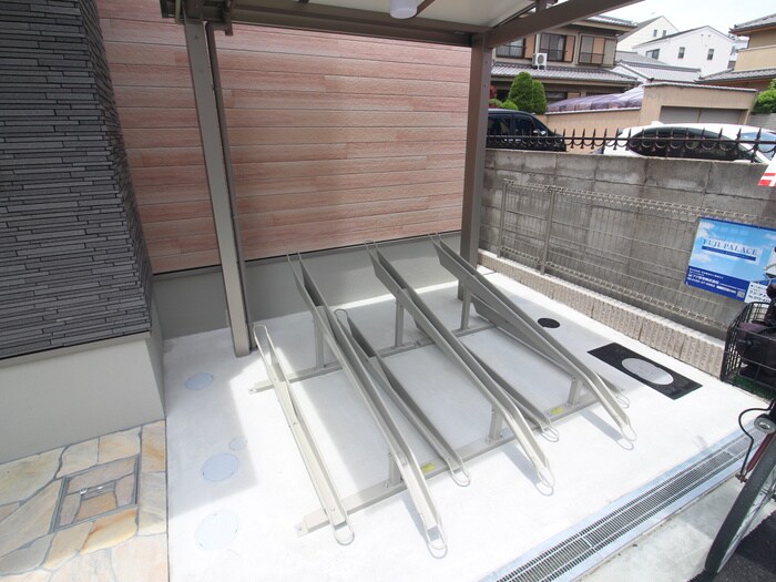 駐輪場 フジパレス出来島Ⅱ番館