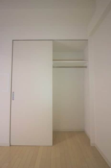 収納 ｴｽﾃﾑﾌﾟﾗｻﾞ神戸西Ⅳｲﾝﾌｨﾆﾃｨ(710)