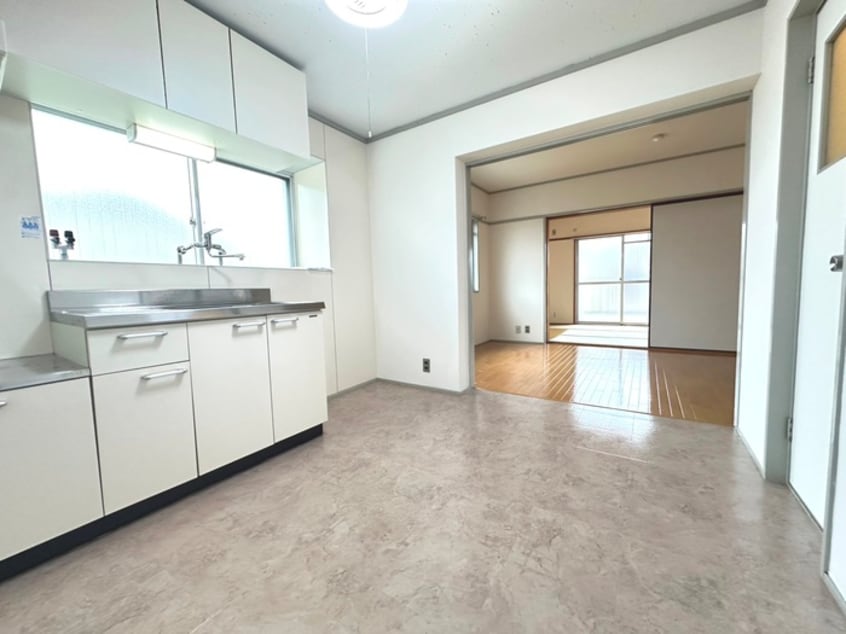 居室 サンハイツ