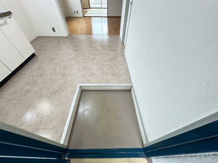 玄関 サンハイツ