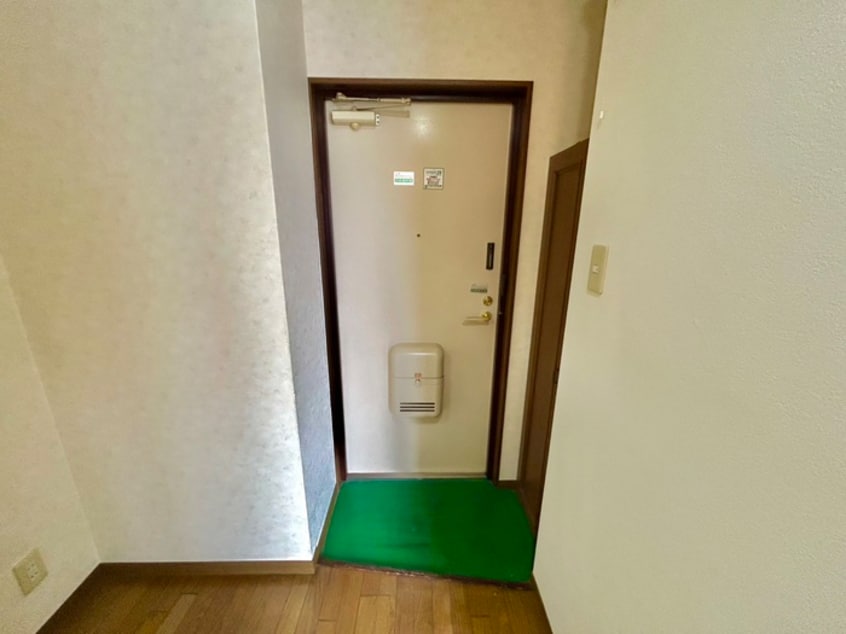 玄関 アロマ２１