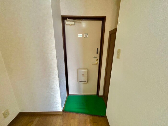 玄関 アロマ２１