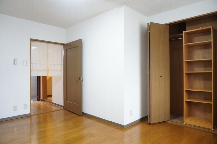 収納 Ｎ･エステートモア三条