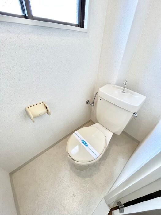 トイレ プレザントハウス