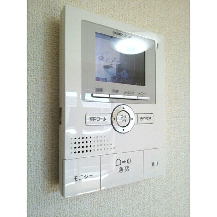 玄関 ﾌﾗﾜｰﾀｳﾝﾊｲﾄﾞﾚｲﾝｼﾞｱ