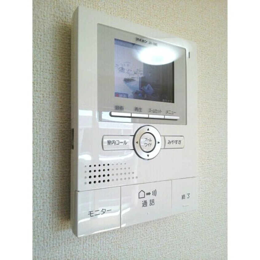 玄関 ﾌﾗﾜｰﾀｳﾝﾊｲﾄﾞﾚｲﾝｼﾞｱ
