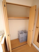 収納 ラ・フィ－ネ江坂