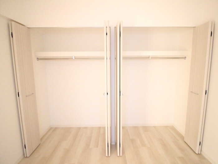 収納 ヴァンベール御苑前