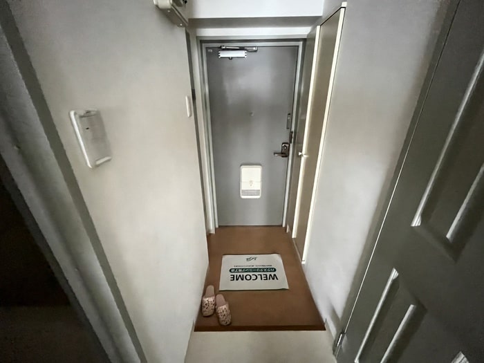 玄関 クレッシェンド岸地