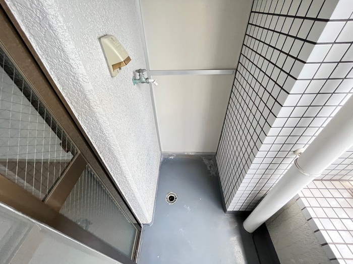 洗濯機置場 クレッシェンド岸地