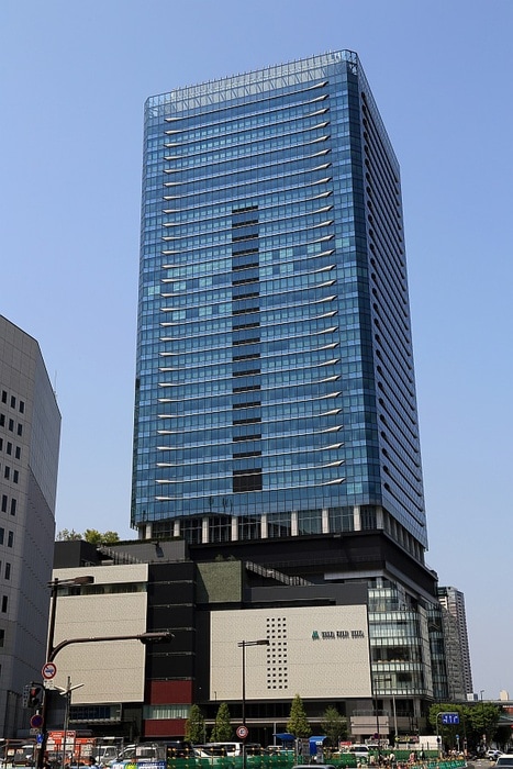 グランフロント大阪(ショッピングセンター/アウトレットモール)まで1800m エスティメゾン西天満